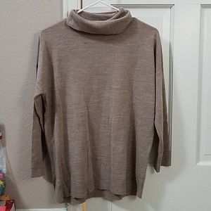 New York and Company Sweater NEVER WORN